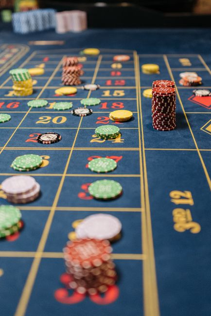 iGaming in 2024: Casino, Betting, Slots & Poker Trends
